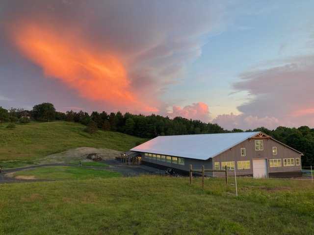 WeCoverEquine STRAFFORD, VT RidingArena 1